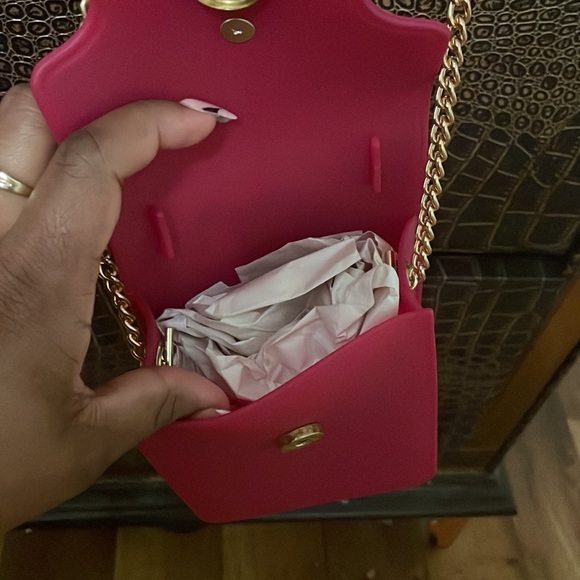 Pink small crossbody purse - Picture 2 of 3